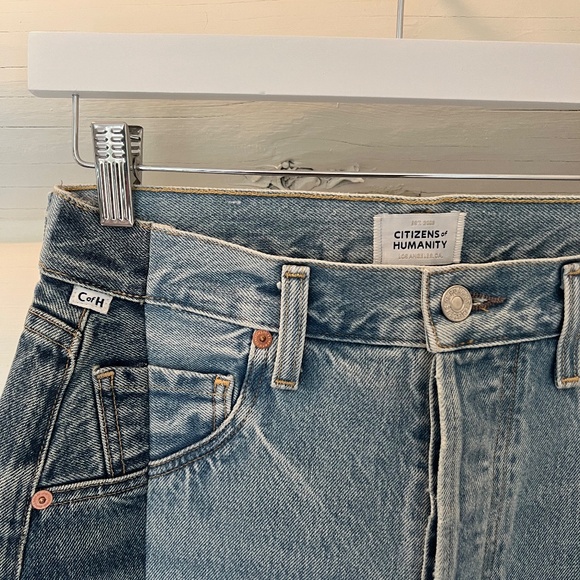 Citizens of Humanity Pieced Horseshoe Jeans in Fracture - Picture 2 of 7